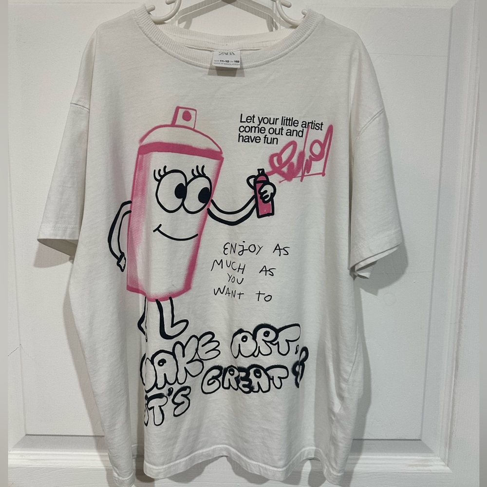 Zara White Tee with Pink and Black Graphic
